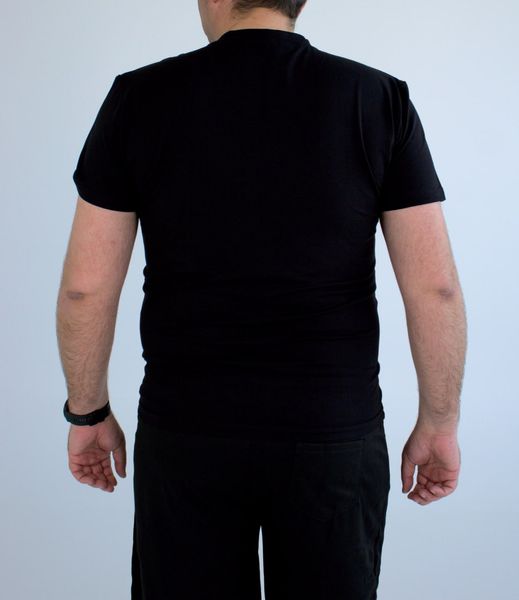 Чорна базова чоловіча футболка з логотипом 2183 фото