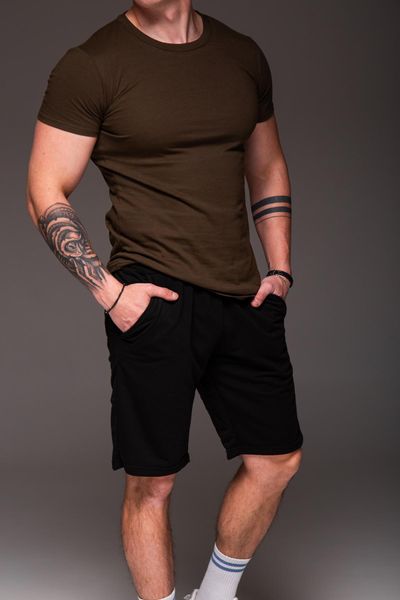 Чоловічий літній комплект футболка + шорти хакі 2151 хак фото