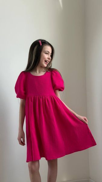 Сукня літня, муслінова для дівчинки малинова