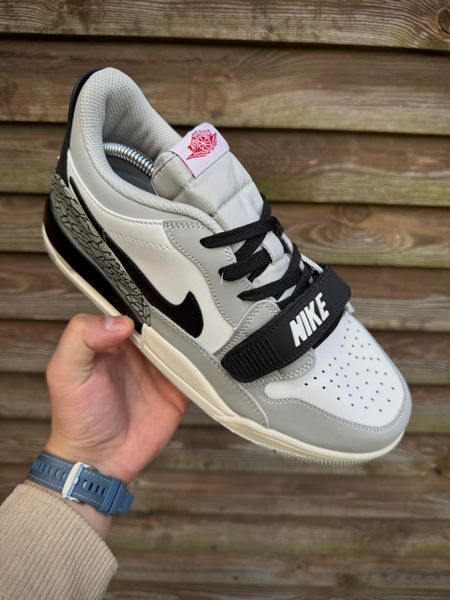 Кросівки Nike Air Jordan Legacy 312 Low (світло сірі)