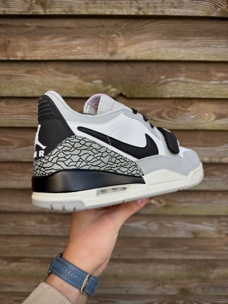 Кросівки Nike Air Jordan Legacy 312 Low (світло сірі)