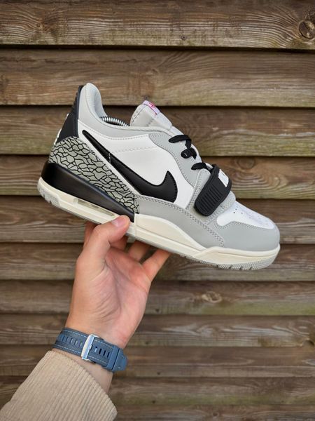 Кросівки Nike Air Jordan Legacy 312 Low (світло сірі)
