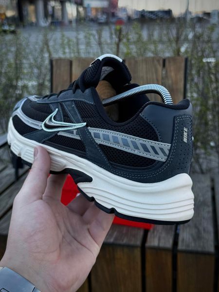 Кросівки Nike Initiator, темні (сітка, літні)