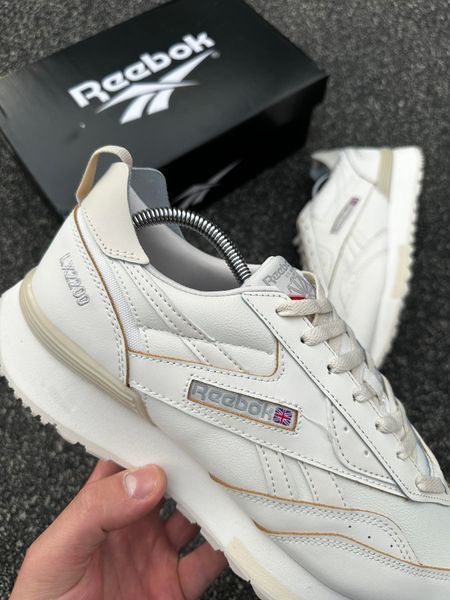 Кросівки Reebok LX 2200 (creamy, шкіра)