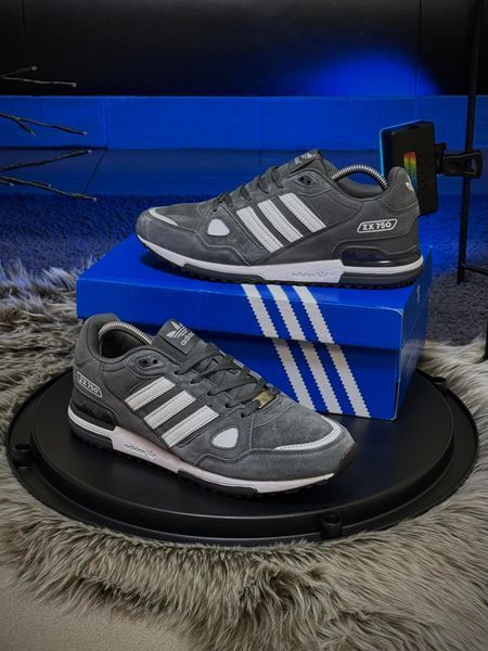 Кросівки Adidas ZX 750, сірі / замша
