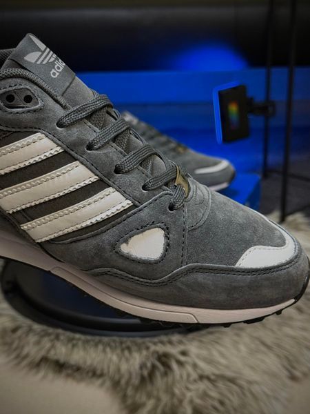Кросівки Adidas ZX 750, сірі / замша
