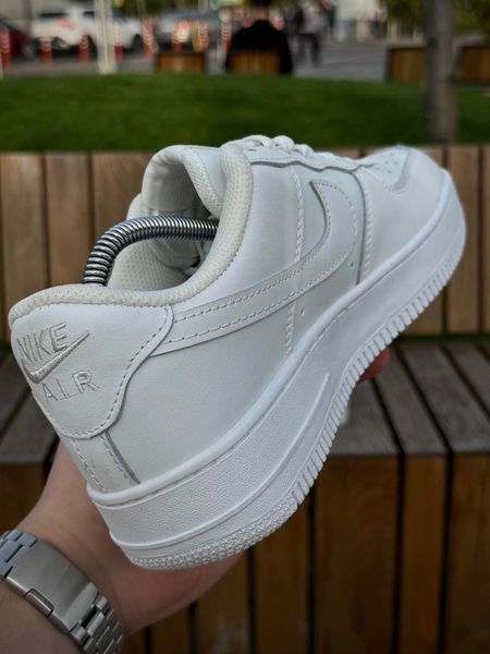 Кросівки Nike Air Force (білі)