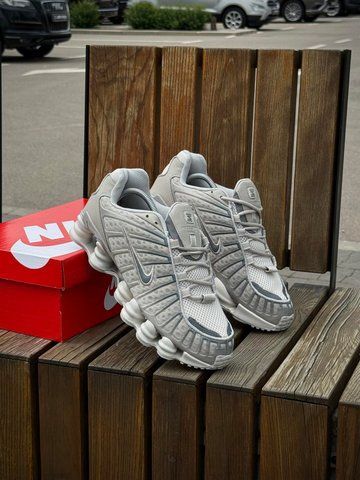 Кросівки Nike SHOX TL, світлі (сітка, літні)