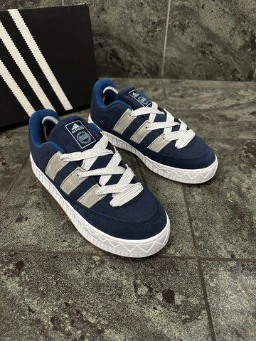 Кросівки Adidas Adimatic Neighborhood (navy blue)