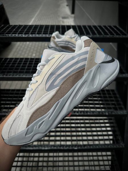 Adidas Yeezy Boost 700 V2 (gray & brown)