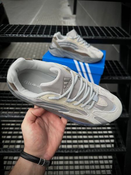 Adidas Yeezy Boost 700 V2 (gray & brown)