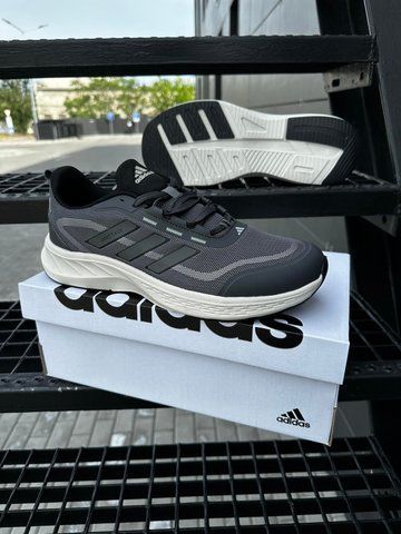Кросівки Adidas Supernova Rise