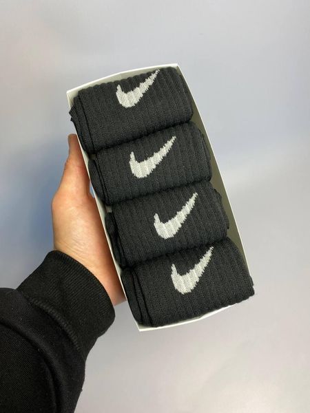 Набір чоловічих високих шкарпеток Nike 41-45 на 4 пари у подарунковій коробці із стрічкою