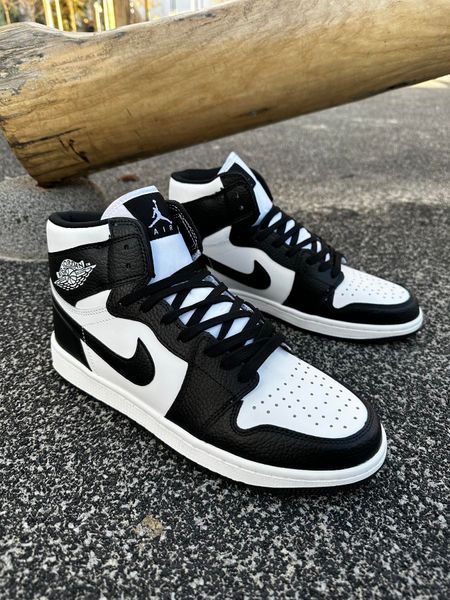 Кросівки Nike Air Jordan 1 (black / white)