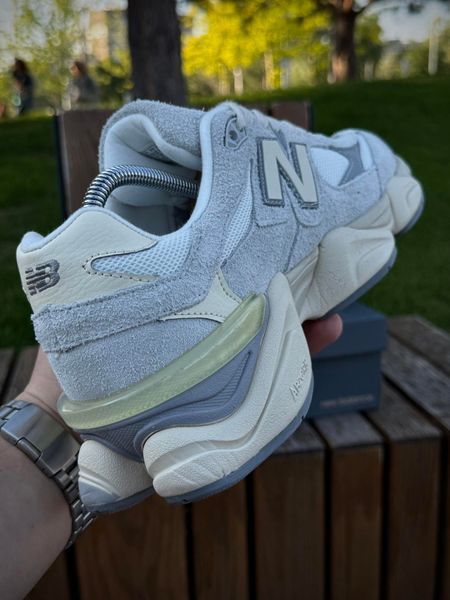 Кросівки New Balance 9060, сірі