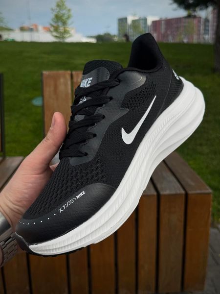 Кросівки Nike Vomero React X, чорно білі (літні, сітка)