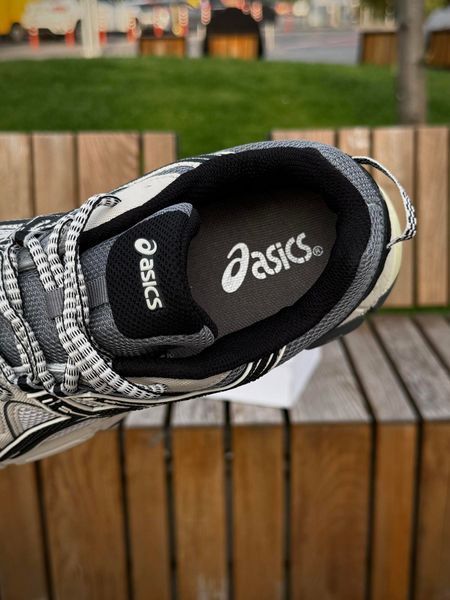 Кросівки Asics Gel Kahana 8, світлі (сітка)