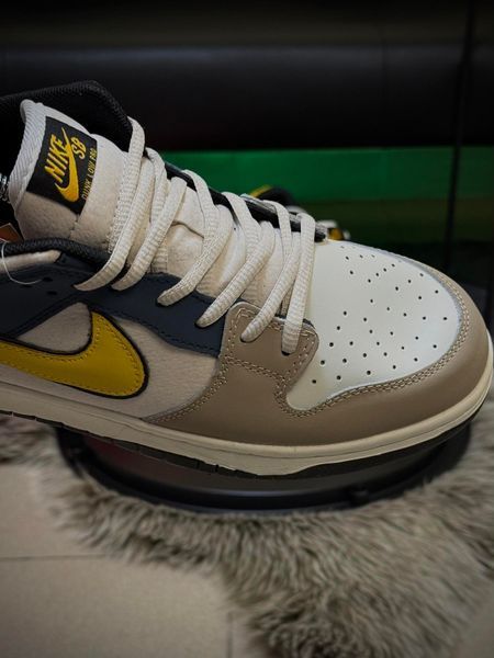 Кросівки Nike SB Dunk Low, кольорові