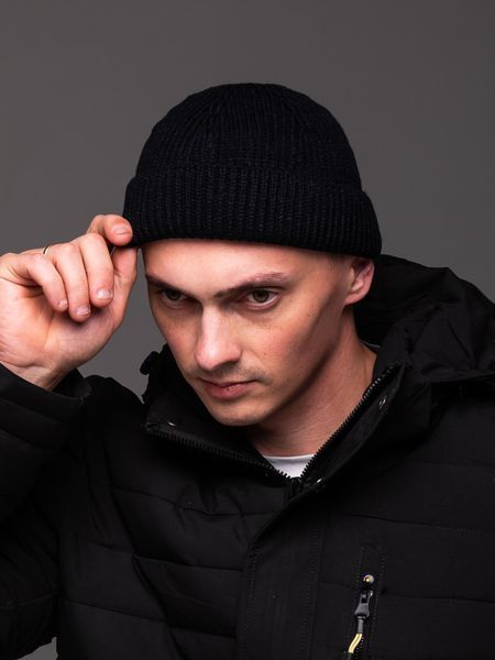 Шапка чоловіча докер в'язана щільна в рубчик чорна