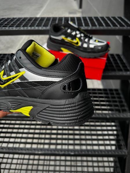 Кросівки Nike P6000
