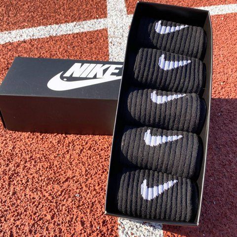 Набір жіночих високих шкарпеток Nike 36-41 на 5 пари у коробці