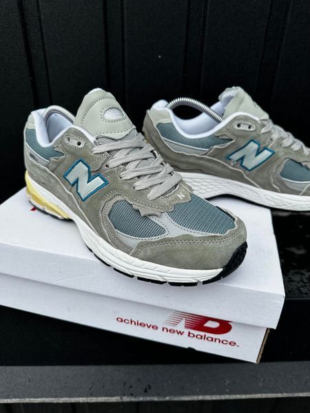 Кросівки New Balance 2002R (light green)