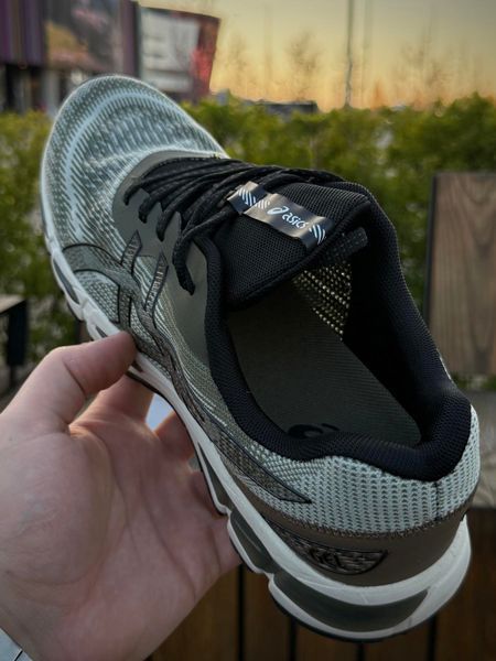 Кросівки Asics Gel Quantim 180 Vii (літні, легкі, сіточка насікрізна)