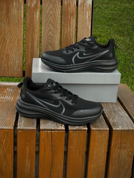 Кросівки Nike Vomero React X, чорні (літні, сітка)
