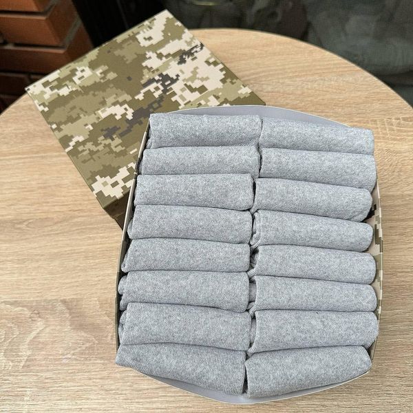Набір чоловічих коротких шкарпеток на 16 пар 41-45 р в коробці із стрічкою літо