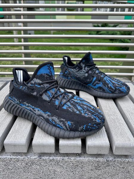 Кросівки Adidas Yeesy Boost 350 Blue / Camo