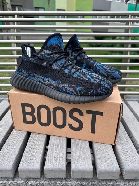 Кросівки Adidas Yeesy Boost 350 Blue / Camo