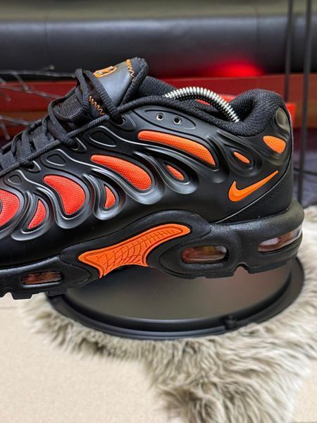 Кросівки Nike Air TN Plus Drift (чорно красні)
