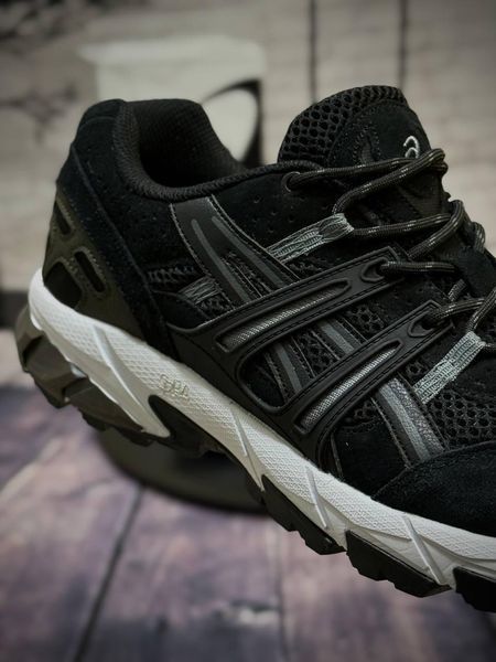 Кросівки Asics Gel-Sonoma, чорно-білі