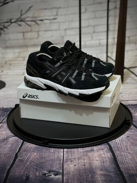 Кросівки Asics Gel-Sonoma, чорно-білі
