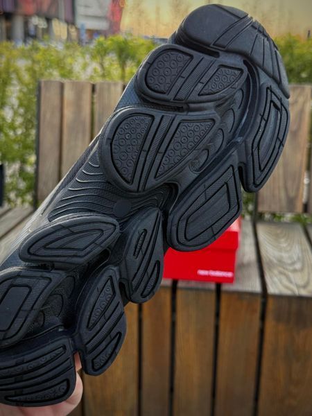 Кросівки New Balance ABZORB 2000, чорні