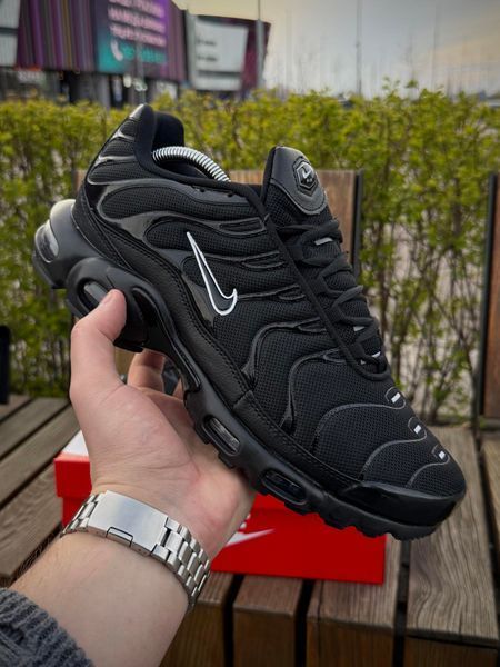 Кросівки Nike Air TN Plus Triple, чорні