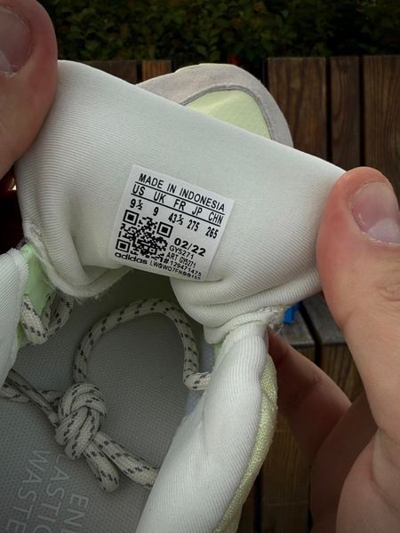 Кросівки Adidas ZX22 BOOST, світлі (літні)