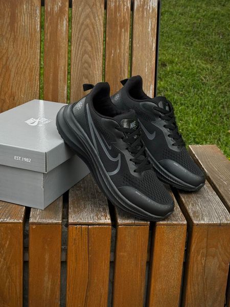 Кросівки Nike Vomero React X, чорні (літні, сітка)