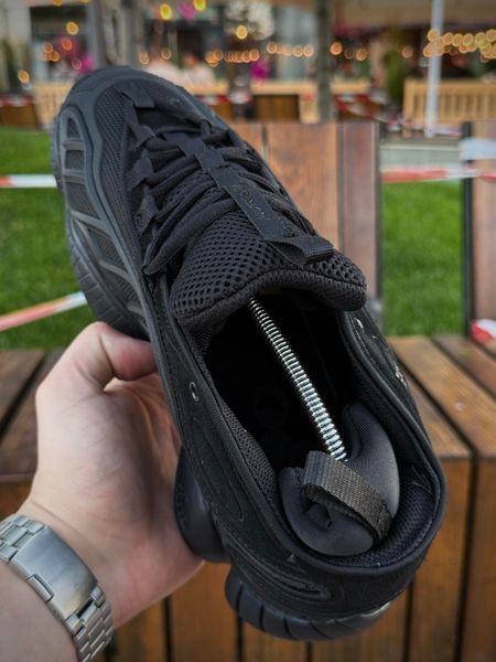 Кросівки Adidas Yeezy 500 mid, чорні