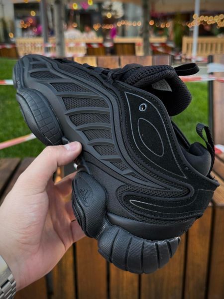 Кросівки Adidas Yeezy 500 mid, чорні