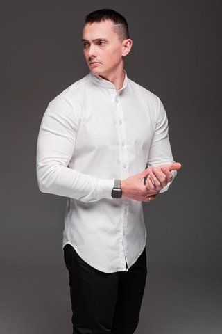 Чоловіча сорочка на літо біла , лляна з коміром стійка