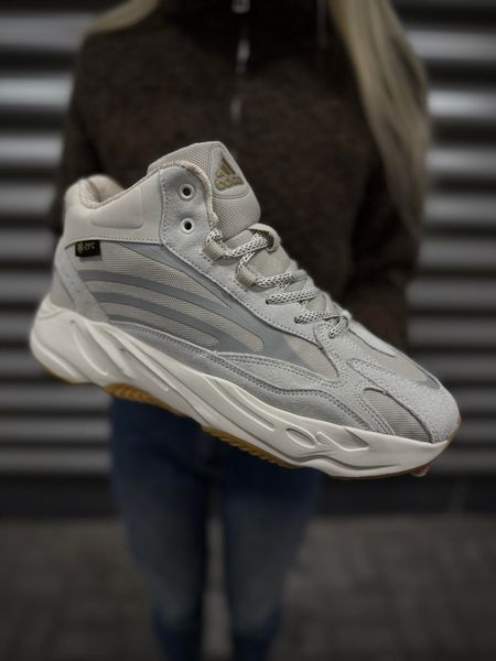Зимові вологозахисні Кросівки Adidas Yeezy Boost 700, світлі beige