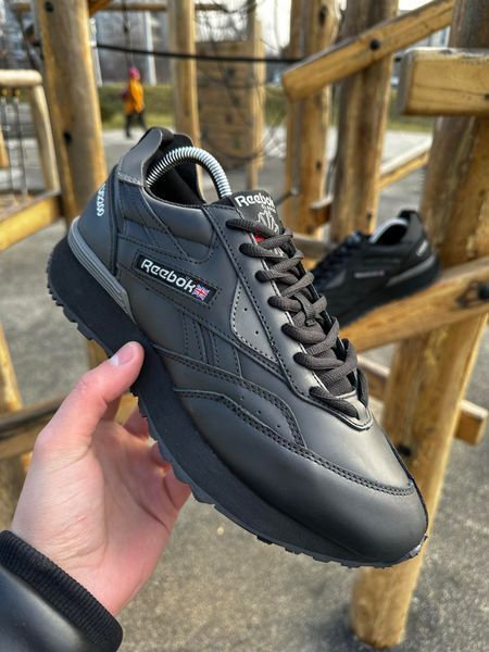 Кросівки Reebok LX 2200 (чорні, шкіра)