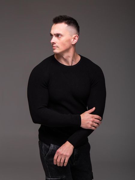 Светр чоловічий приталений Slim fit, чорний
