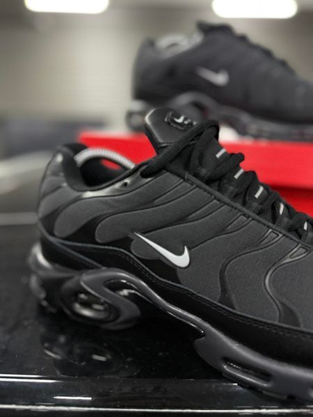 Термо Кросівки Nike Air Plus TN (чорно-сірі)