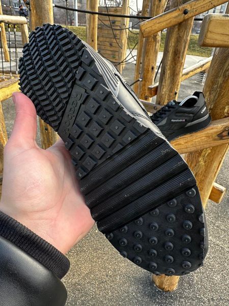Кросівки Reebok LX 2200 (чорні, шкіра)