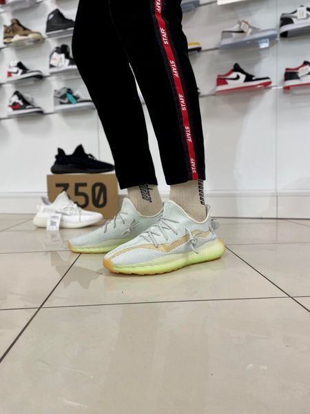 Кросівки Adidas Yeesy Boost 350 V2 (blue / green)