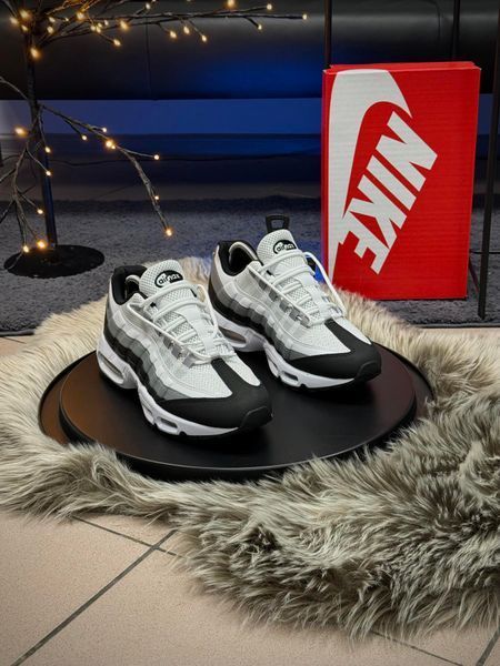 Кросівки Nike Air Max 95, чорно білі