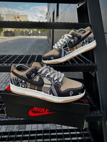 Кросівки Nike SB Dunk Low x Travis Scott Cactus Jack
