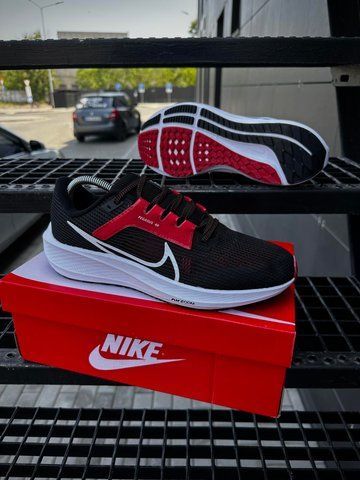Кросівки Nike Zoom Pegasus 40 (чорно-білі)